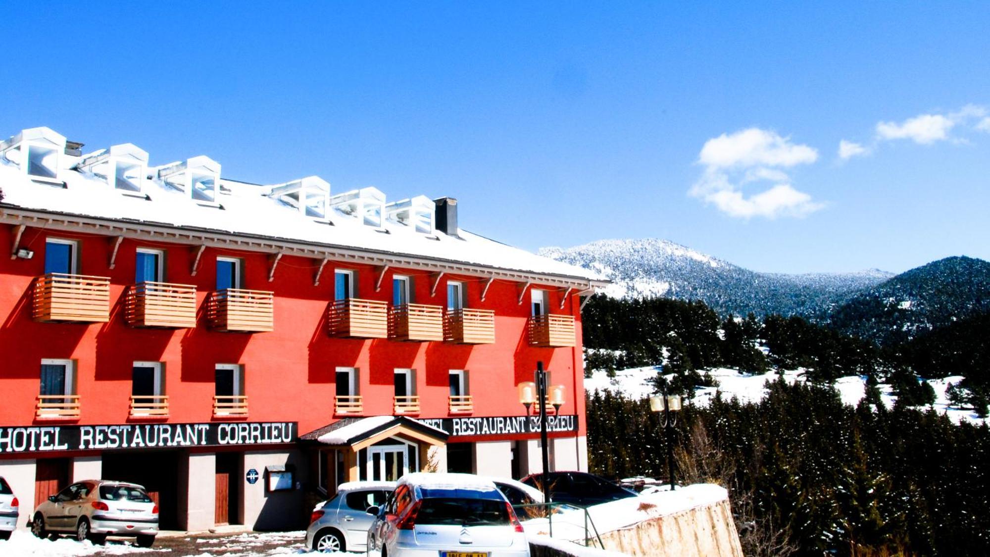 Hotel Corrieu La Llagonne Exteriör bild